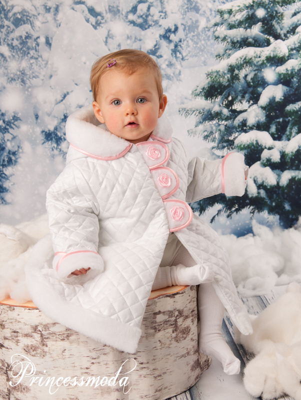Nr.47 Warmer Steppmantel mit zusätzlicher Mütze! von Princess Moda