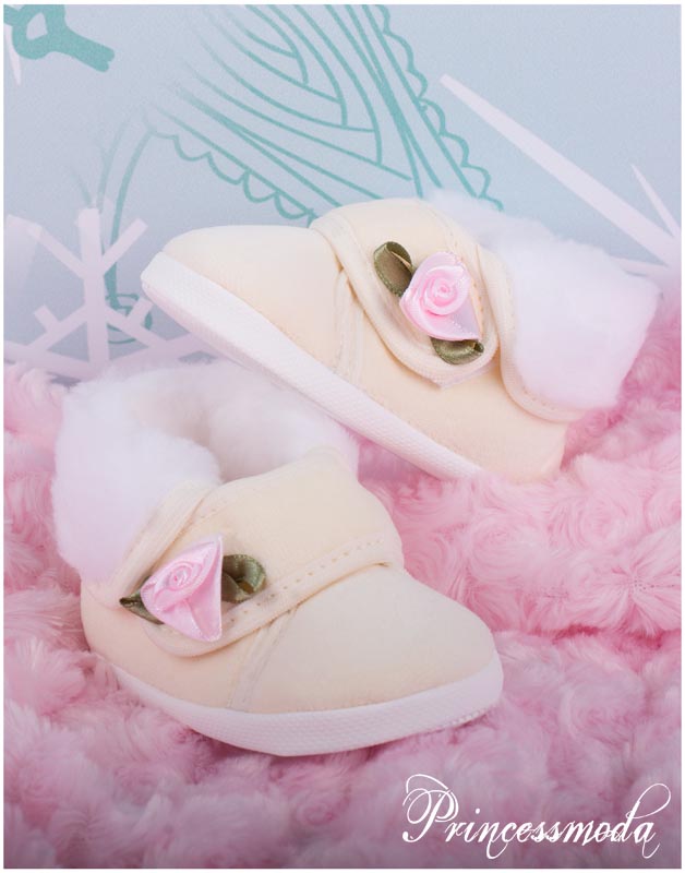 Nr.57 Warme Taufschuhe in Champagner! von Princess Moda