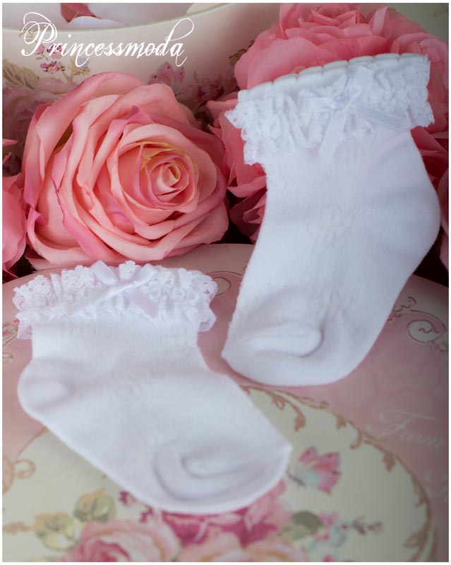 Nr.7 Niedliche, festliche weiße Söckchen! von Princess Moda