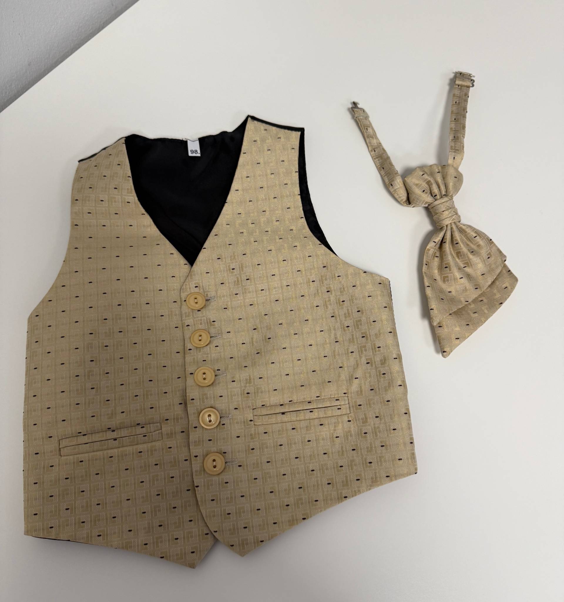 Schicke Jungen Weste + Krawatte Gr. 98 von Princess Moda