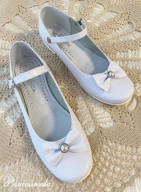 Sehr schön Mädchenschuhe mit Schleife von Princess Moda