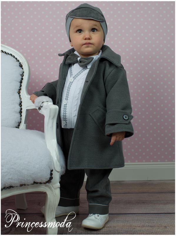 Taufmantel in Grau für kalte Tage von Princess Moda