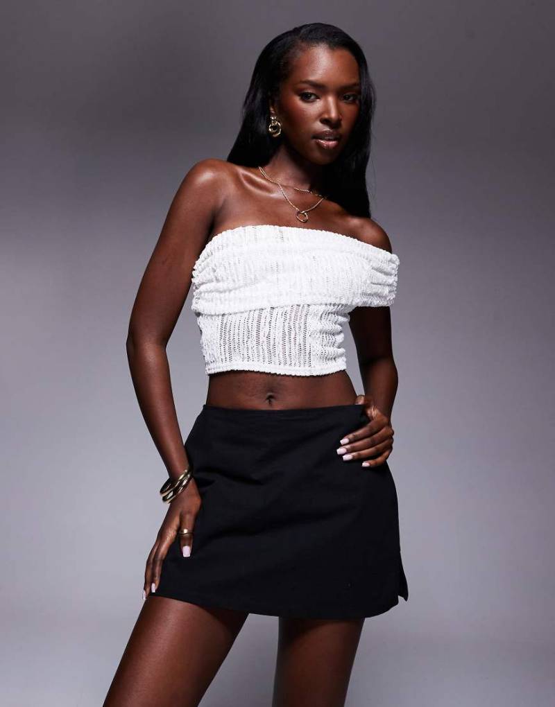 Princess Polly - Gig - Kurzer Baumwoll-Skort in Schwarz mit Seiten-Schlitz von Princess Polly