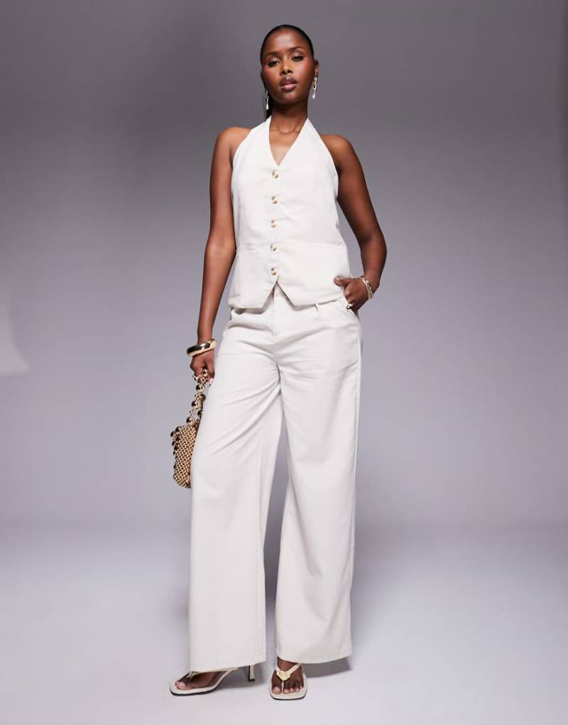 Princess Polly - Set aus eleganter Neckholder-Weste in Beige mit Knopfleiste und Hose mit weitem Bein-Neutral von Princess Polly