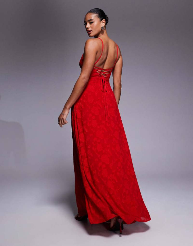 Princess Polly - South Of France - Camisole-Maxikleid aus Ausbrennersamt in Rot mit Blumenmuster und Rückenschnürung von Princess Polly