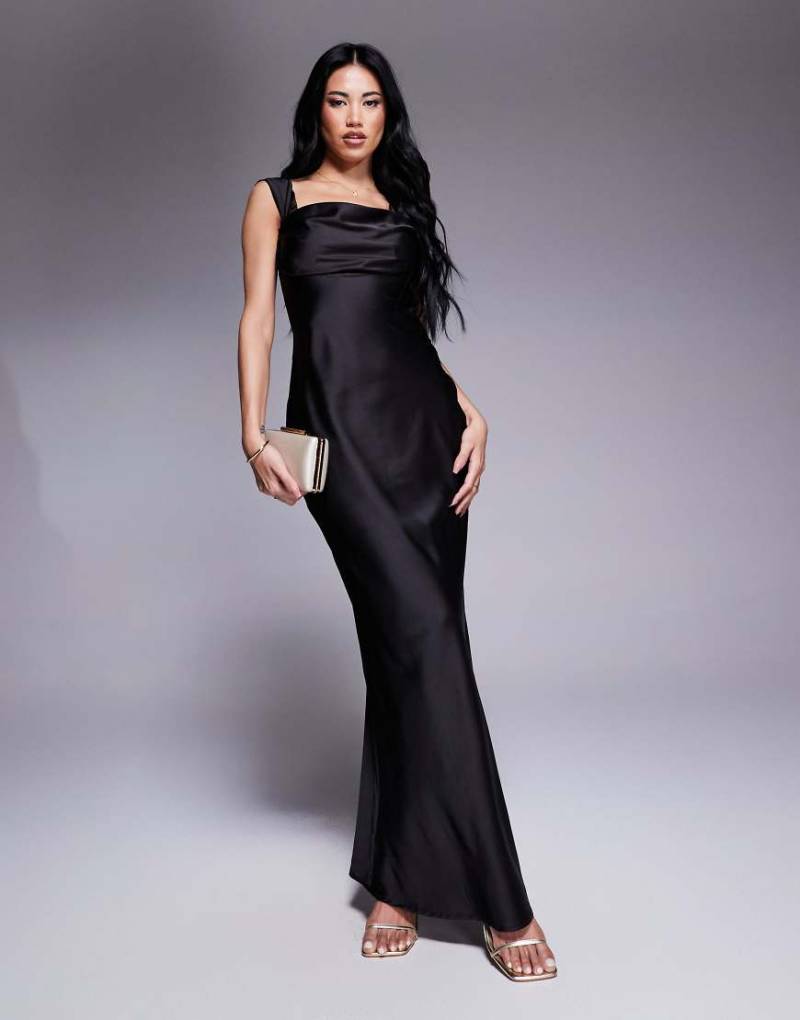 Princess Polly - Strukturiertes Satin-Maxikleid in Schwarz mit Carmen-Ausschnitt von Princess Polly