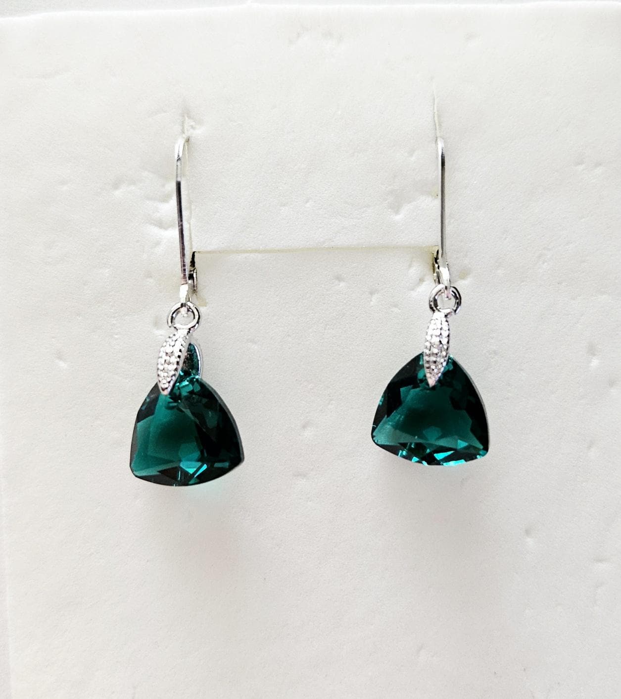 925 Sterling Silber-Kristall Von Swarovski 10, 5 Mm Trilliant Cut Smaragd Ohrstecker. Brautjungfer Ohrringe 925 Sterling Silber-Kristall Von Swarovski 10, 5 Mm Trilliant Cut Smaragd Ohrstecker. Brautjungfer Ohrringe von PrincessJewelryHouse