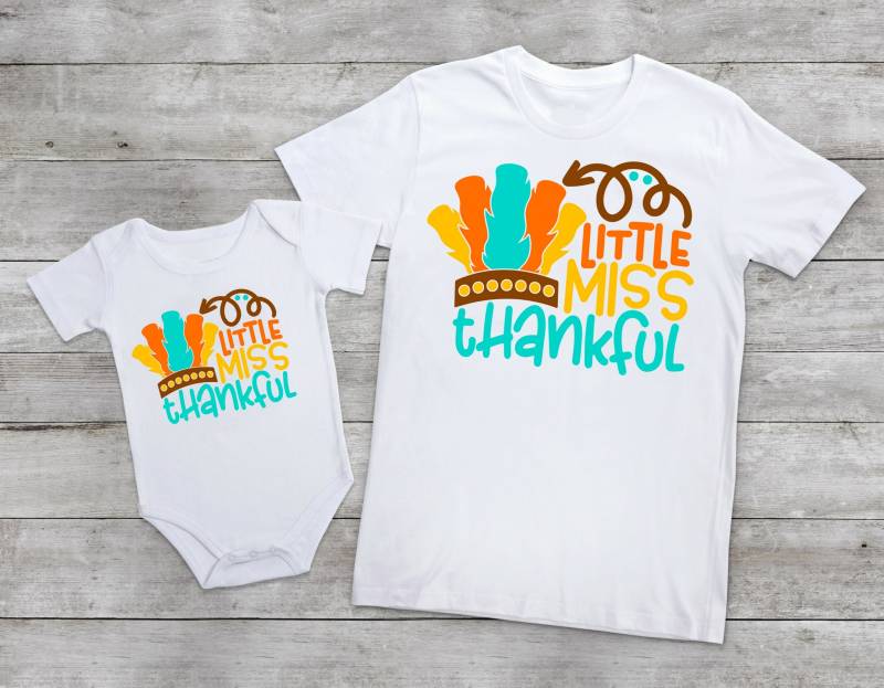 Little Miss Thankful Thanksgiving-Shirt Oder Bodysuit von PrincessKeepsakes
