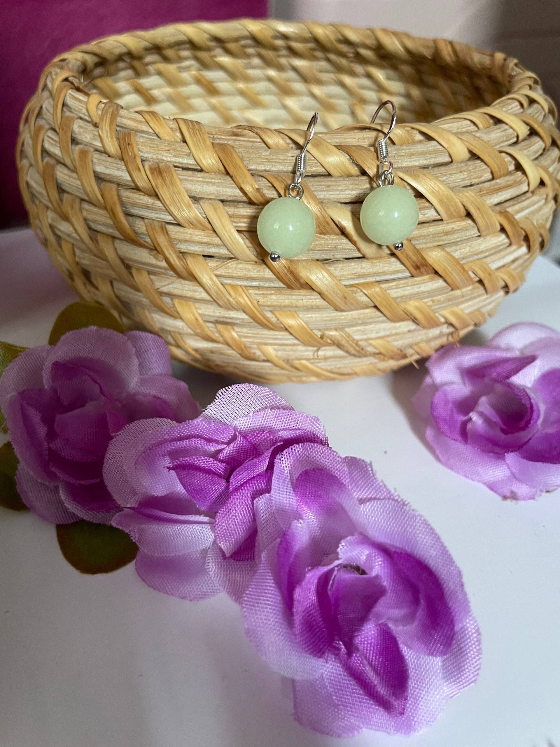 Grüne Leuchtperlen Ohrringe Inspiriert Von Sage Aus Valorant von PrincessLinaJewelry