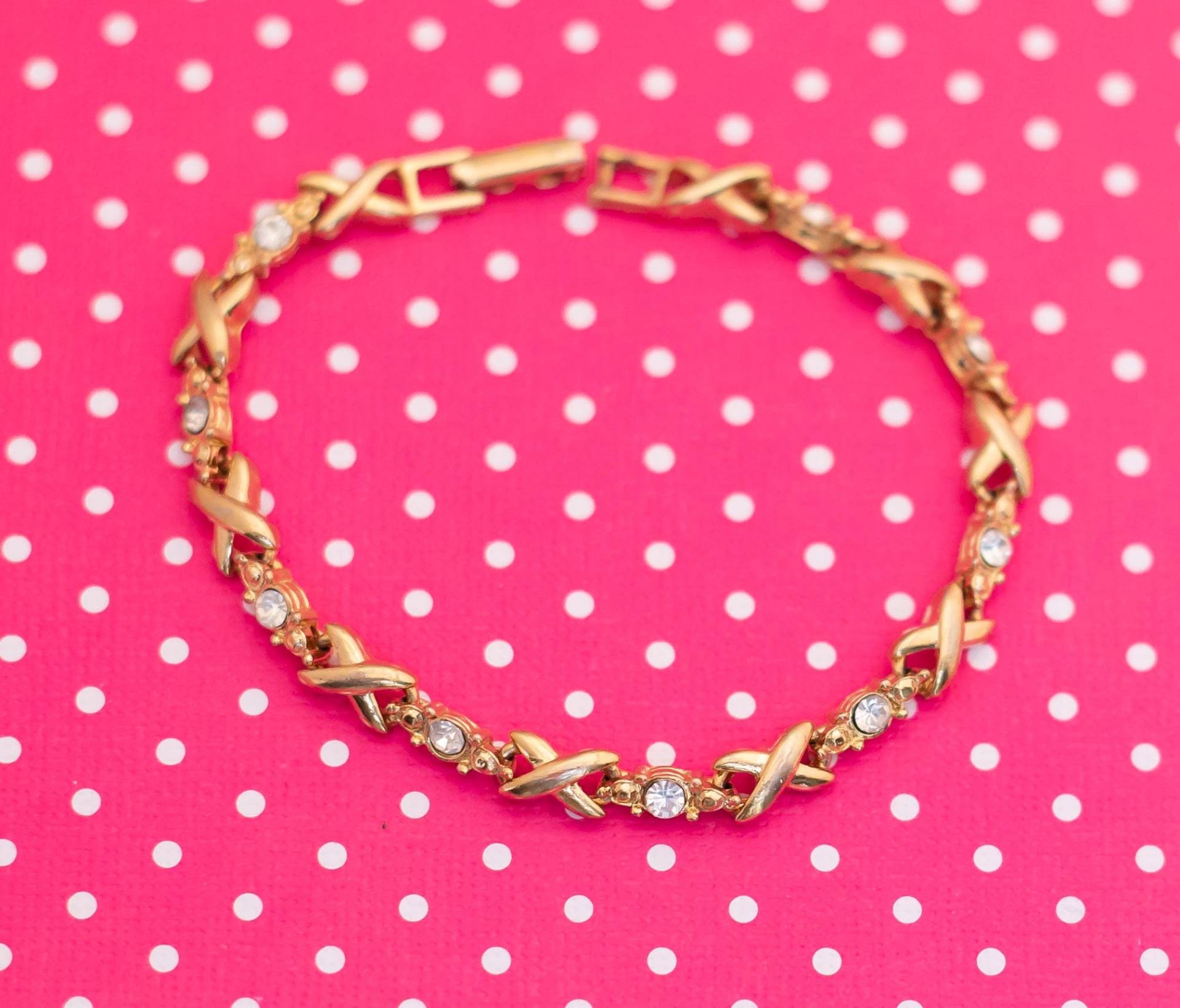 Vintage Schlichte Kreuzkette Strass Armband Von Avon 8 1/4 Zoll - P2 Vintage Schlichte Kreuzkette Strass Armband Von Avon 8 1/4 Zoll - P2 von PrincessVintageUS