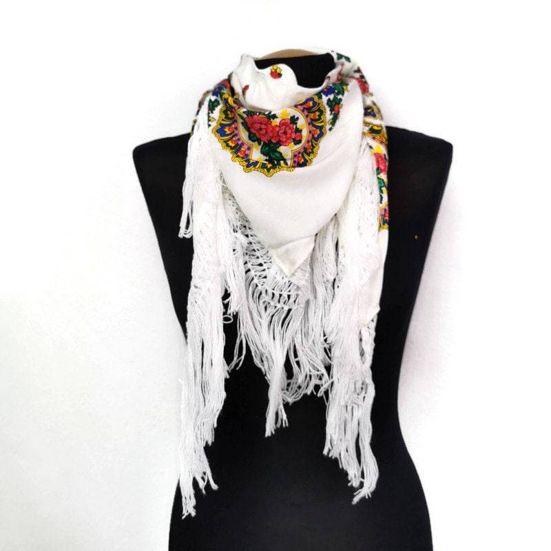 Beige Schal, Halb Viana's Tradicional Folklore Schal Creme | Dreieckform von Princezices