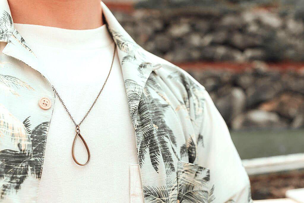 Herren Halskette Bronzeton Tropfen Kette Anhänger Freund Geschenk Für Ihn Schmuck Zu Weihnachten Benutzerdefinierte Größe Gliederkette Herren Halskette Bronzeton Tropfen Kette Anhänger Freund Geschenk Für Ihn Schmuck Zu Weihnachten Benutzerdefinierte Größe Gliederkette von Principles