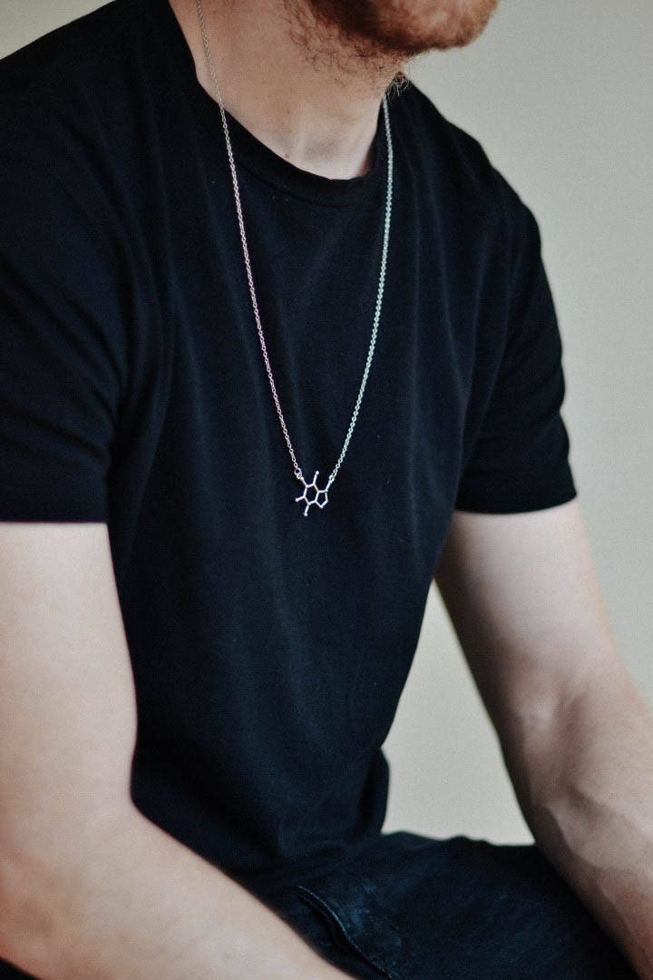 Molecule Anhänger Halskette Für Männer Silber Ton Koffein Charme Kette Kaffee Liebhaber Geschenk Ihn Edelstahl Freund von Principles