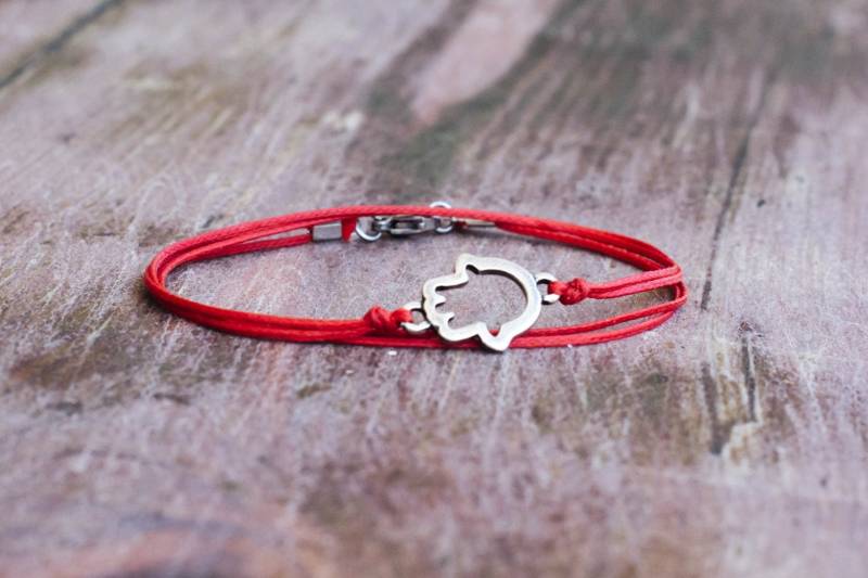 Rotes Armband Hamsa Für Männer Versilberter Charme Hand Der Fatima Geschenk Ihn Schutz Vor Dem Bösen Blick Gewickelt von Principles