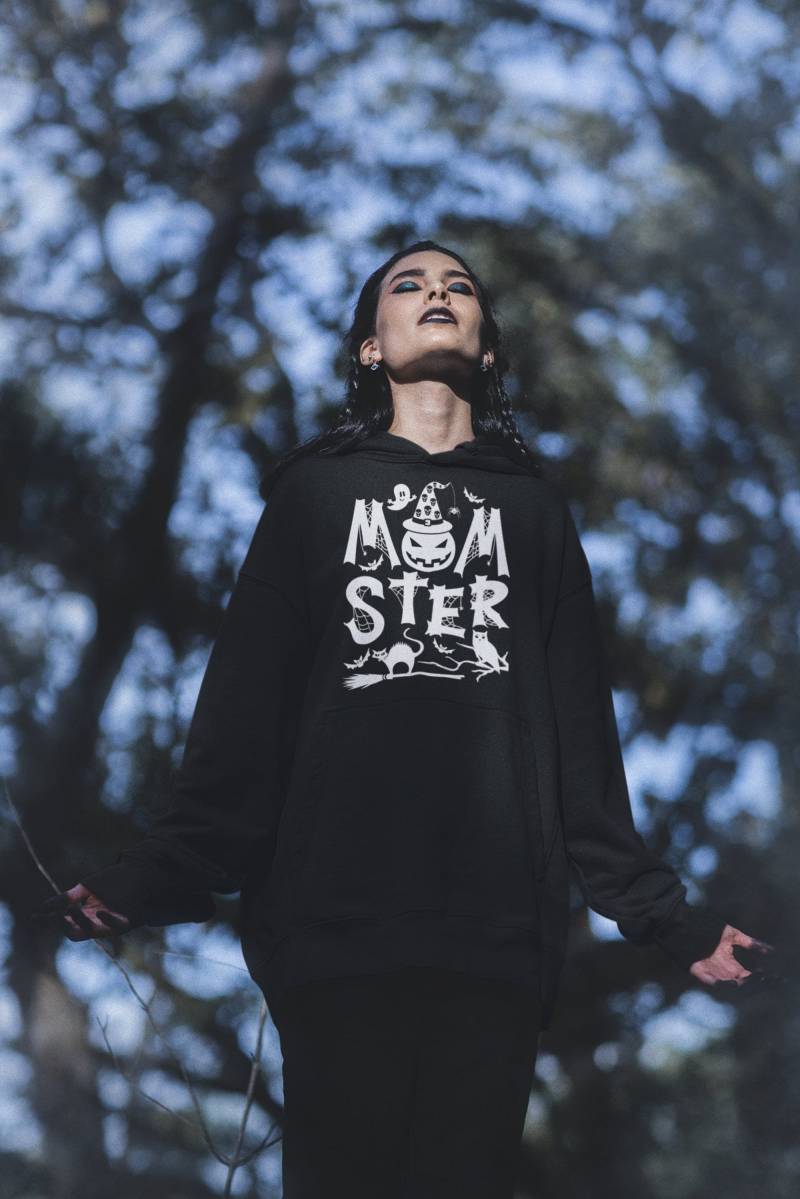 Bio Hoodie Damen | Momster Halloween Party Outfit Für Mütter Geschenk Frauen von PrintLag
