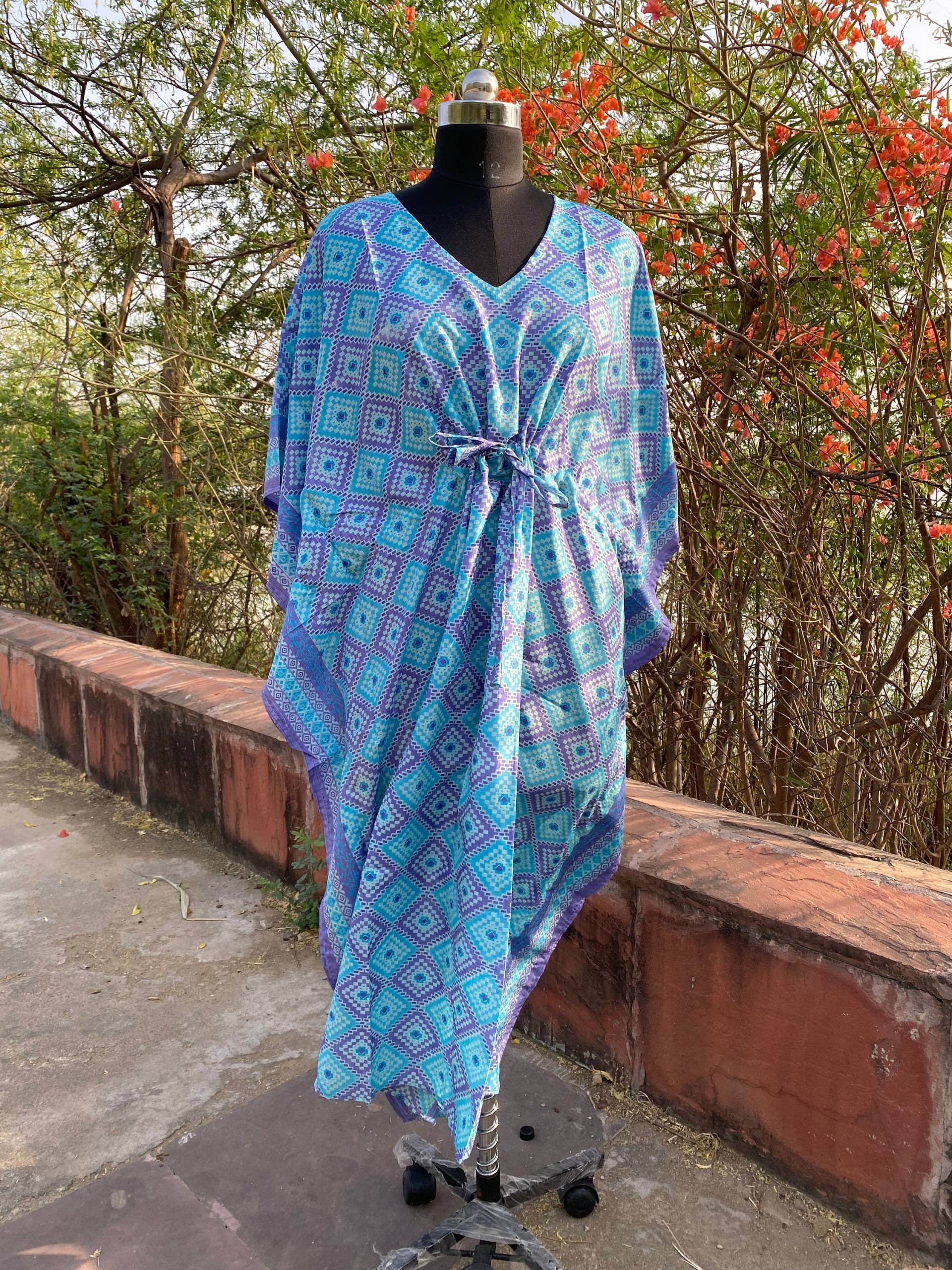 Seidenkaftan, Sommerkleid Bequemer Kaftan, Lounge-Wear Für Frau, Boho Seidenkaftan Kleid, Vintage Geschenke Sie, Plus Size von PrintedfabricStore