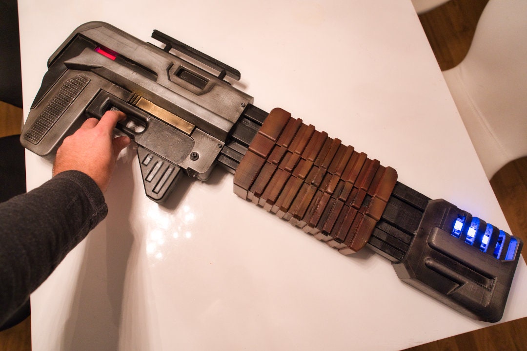 Fanmade 11 Scale Classic "Doom" Pistole Nachbau | Geräusch/Lichteffekte" Fanmade 11 Scale Classic "Doom" Pistole Nachbau | Geräusch/Lichteffekte" von PrintingRevolution