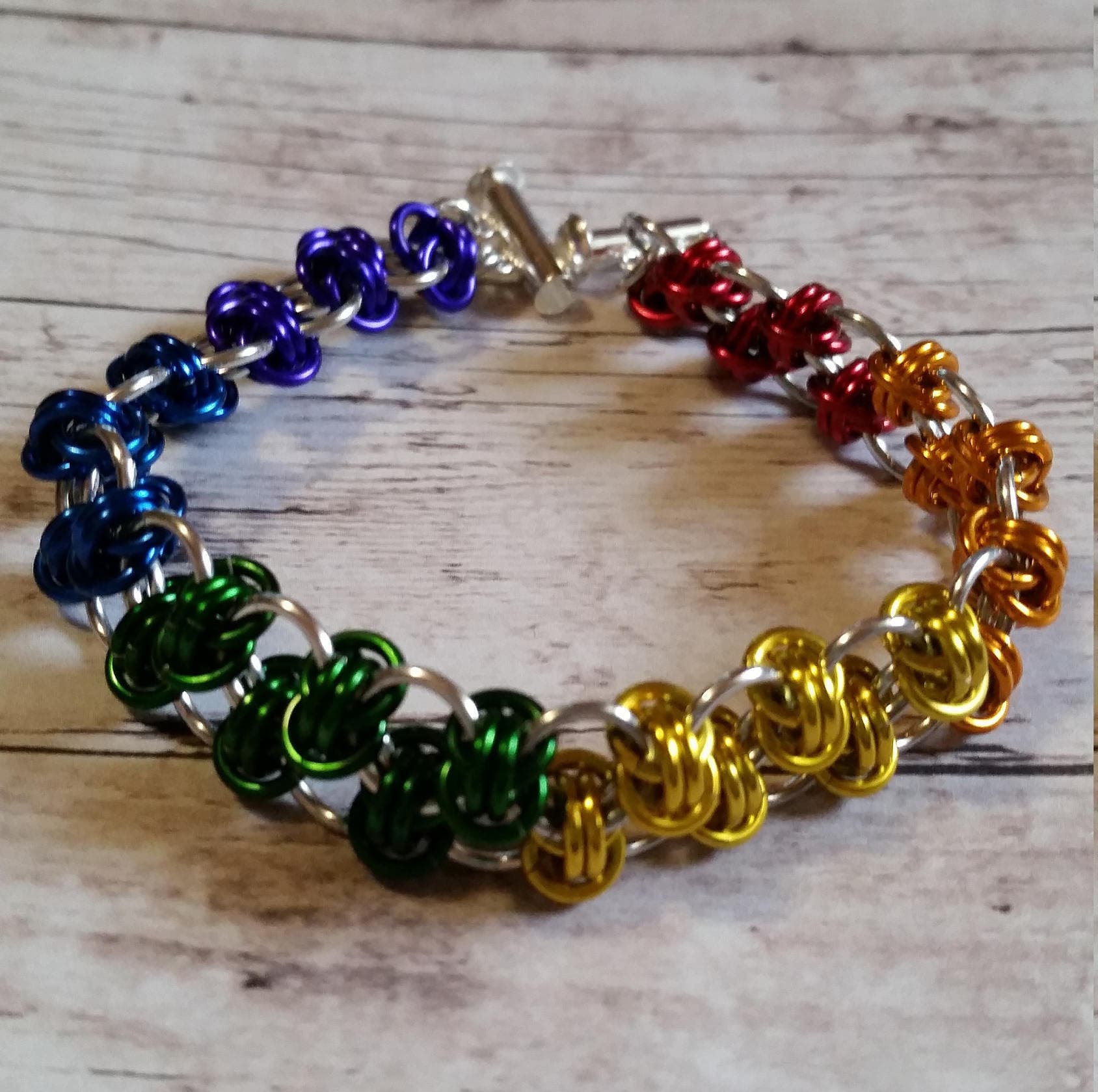 Regenbogen Doppelfass Chainmaille Armband - Gay Pride von PriorityMailleBox