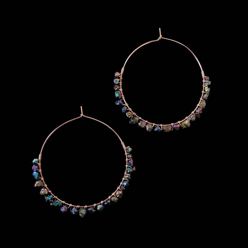 Regenbogen Titan Pyrit Und 14K Rose Gold-Filled Hoop Ohrringe Regenbogen Titan Pyrit Und 14K Rose Gold-Filled Hoop Ohrringe von PrismTheorie