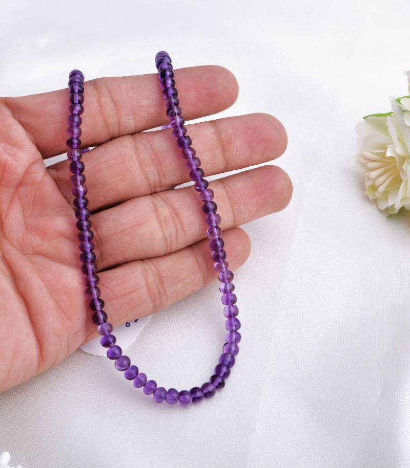 Amethyst Glatte Perlen 63.70 Karat Halskette Top-Qualität Plain Bead Natürlicher Edelstein von Prismaticgems