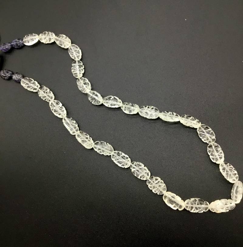Crystal + Iolith Fancy Carving Natürliche Edelstein Perlen Für Schmuck von Prismaticgems