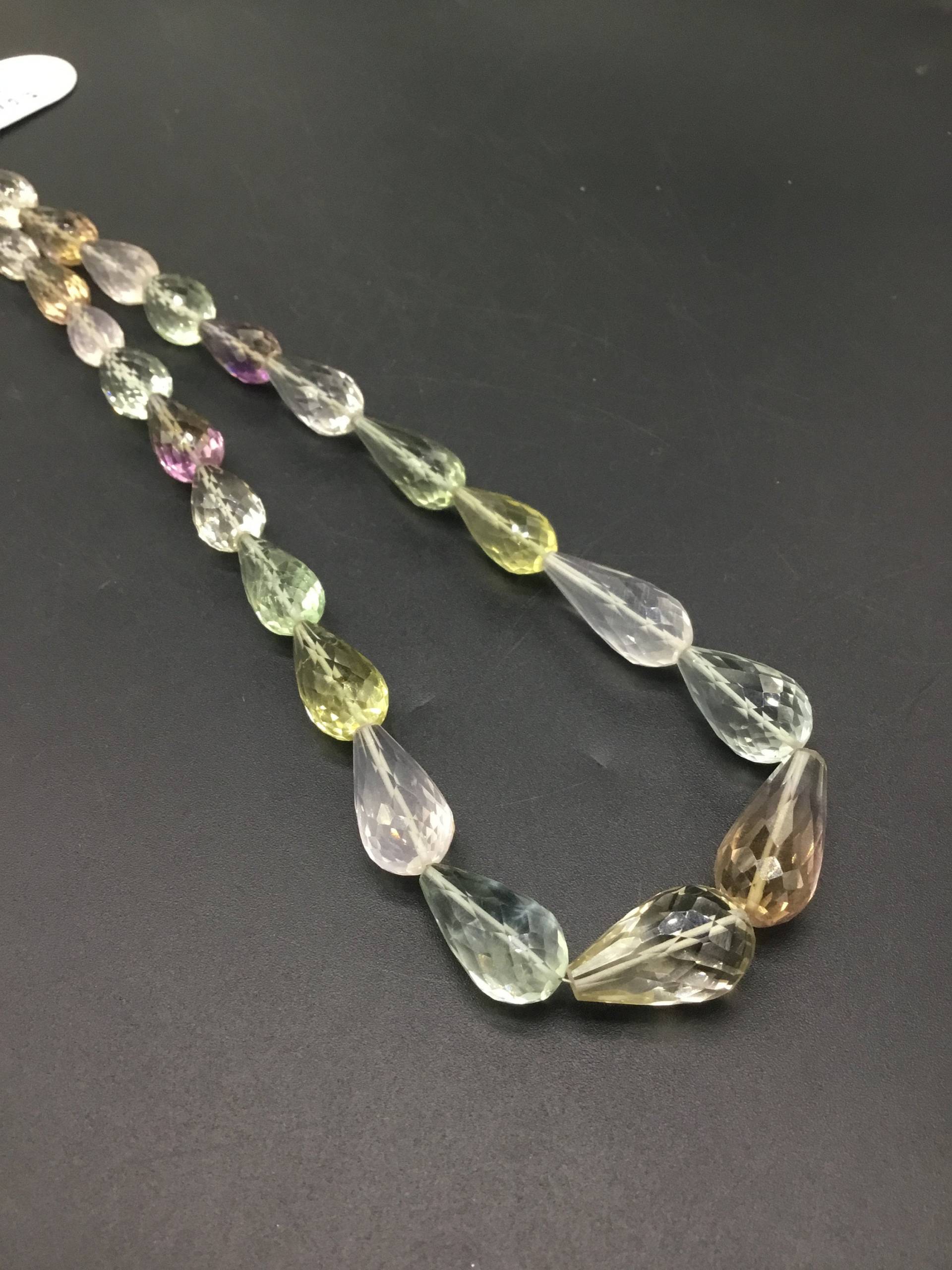 Gemischte Edelstein Tropfen Halskette Natürliche 16'' Gems Quarz, Amethyst, Citrin 1 Strang Lock Set von Prismaticgems