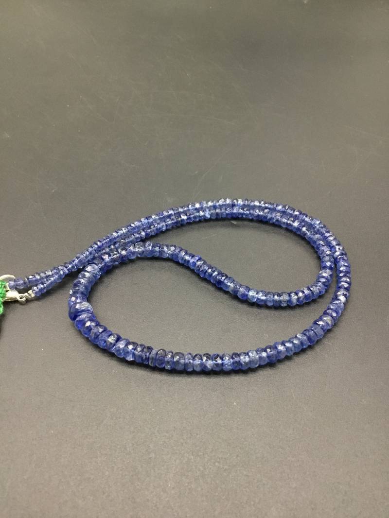 Iolith Facettierte Perlen Natürliche Edelstein Halskette Für Schmuck von Prismaticgems