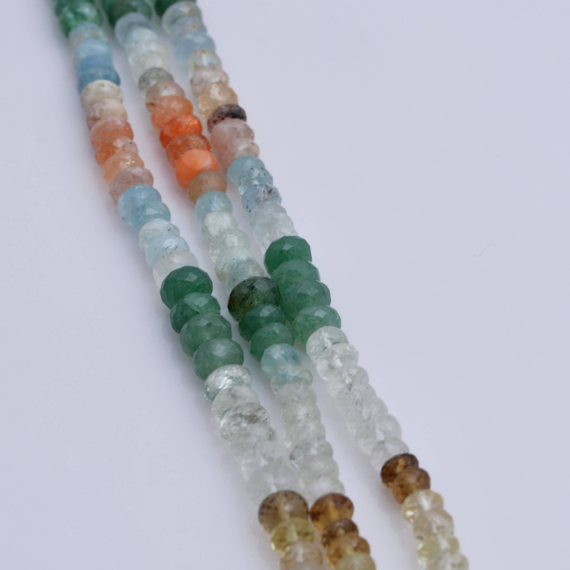 Mixed Edelsteine Facettierte Perlen Natürliche Edelstein Für Schmuck von Prismaticgems