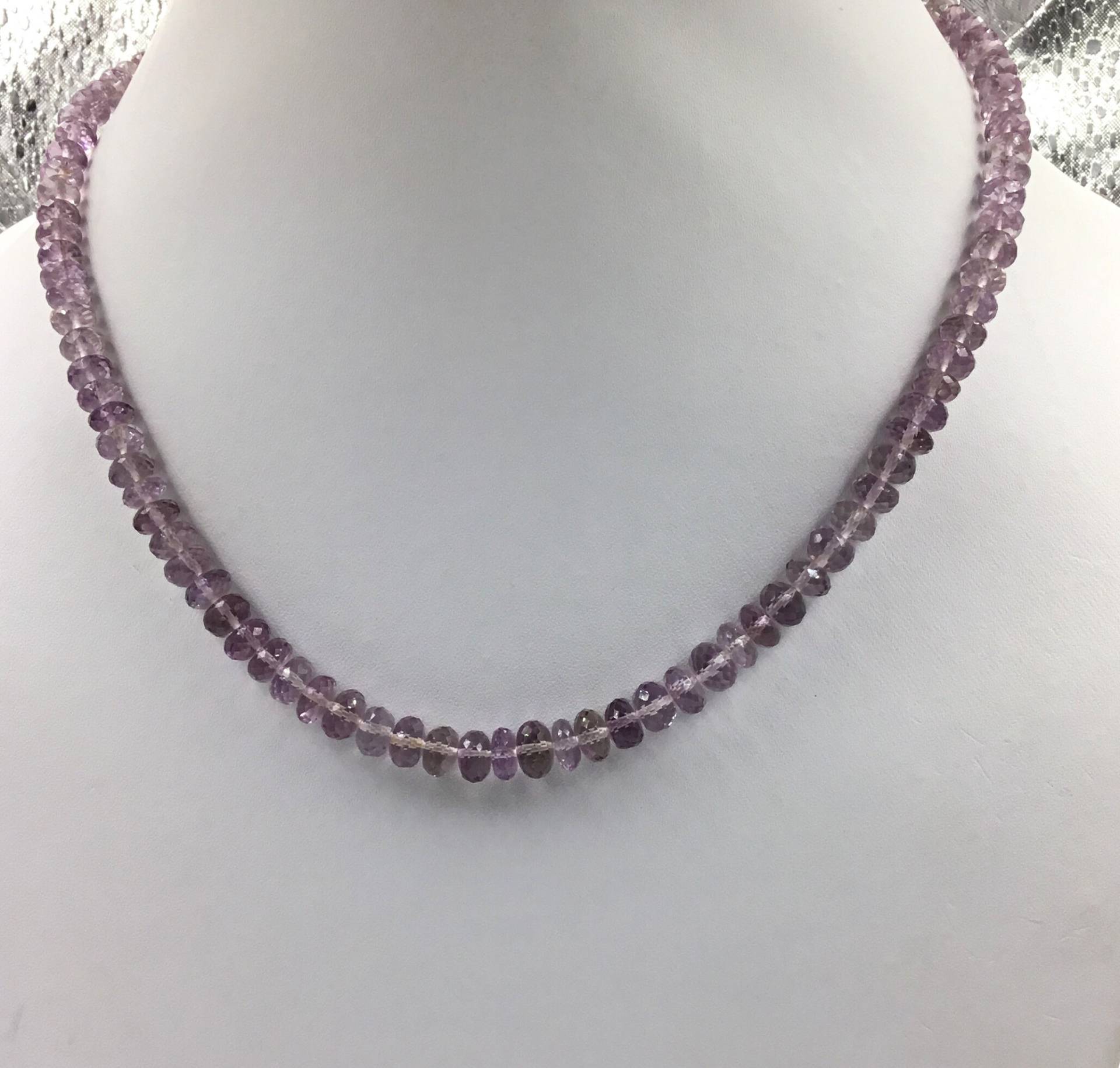 Natürliche Amethyst Facettierte Perlen Edelstein Halskette von Prismaticgems