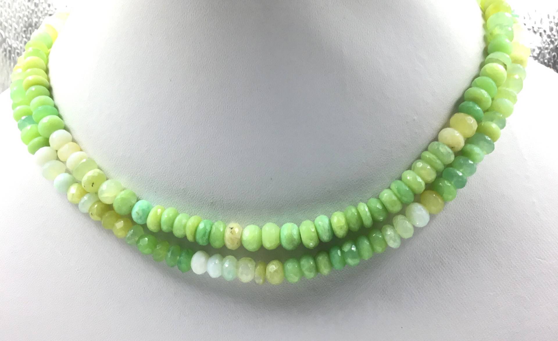 Natürliche Opal Facettierte Kugel Perlen Edelstein Halskette von Prismaticgems