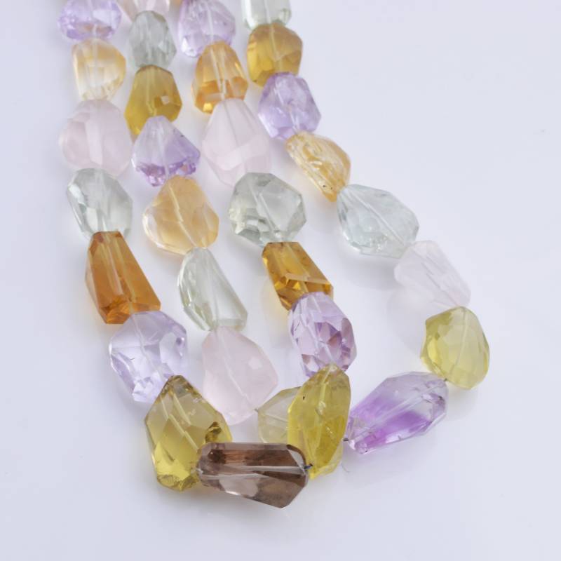 Natürliche Semi Multi Mixed Edelsteine Facettierte Edelstein Für Schmuck von Prismaticgems