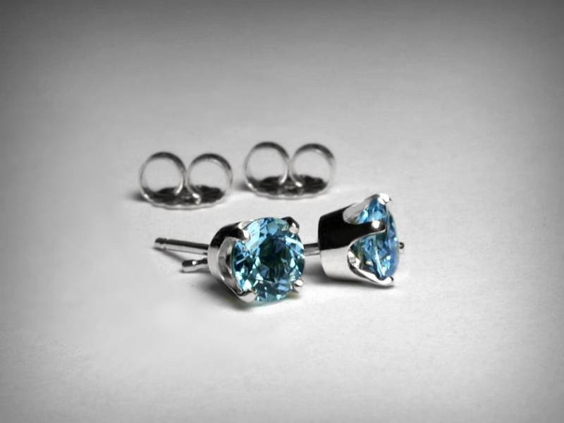 14K Echte Schweizer Blautopas Ohrstecker, Massivgold, Natürliche Aaa Edelsteine, Weiß - Oder Gelbgold, Dezember März Birthstone Geburtstag von PristinityJewelry