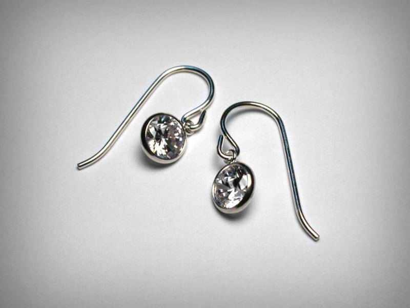 Cz Ohrringe, Sterling Silber, Lünette Set Baumeln Imitation Diamant Zirkonia, Brautjungfer Geschenk, Braut Ohrringe von PristinityJewelry