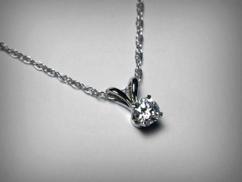 Diamant Halskette, Echter Anhänger, Solitär Kette, 14K Weißgold, Naturdiamant Gelb von PristinityJewelry