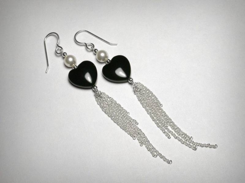 Schwarzer Onyx Ohrringe, Quaste Perlenohrringe, Lange Ohrring, Ohrring Schwarz/Weiß, Ohrhänger Herz Silber Ohrringe von PristinityJewelry
