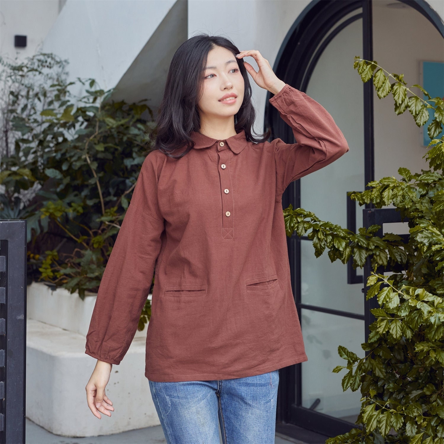 Frauen Neue Frühling Baumwolle Tops Langarm Kausalen Shirt Tasten Sommer Tunikas Lose Bluse Individuelle Übergröße Kleidung Leinen von PrivateTailor