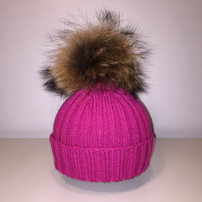 Pelz Pom Mütze von PrivilegedYouth