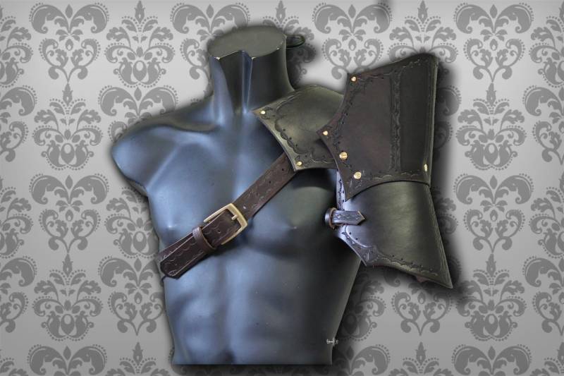 Schwarze Schultertasche Gothic-Victorian-steampunk Schwarze Schultertasche Gothic-Victorian-steampunk von ProgettoSteam