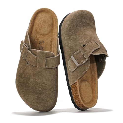 Project Cloud Echtes Leder-Fußbett-Clogs für Damen – Memory Foam Arch Support Hausschuhe für Frauen – Trendige Slip-Ons Damen Pantoletten & Clogs Sandalen (Benton), Olives Wildleder, 39 EU von Project Cloud