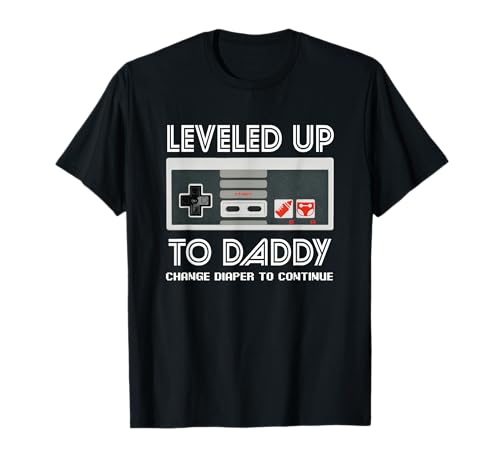 leveled Up to Daddy. Soon to be Dad - new born baby T-Shirt von Promoted To daddy Funny gifts