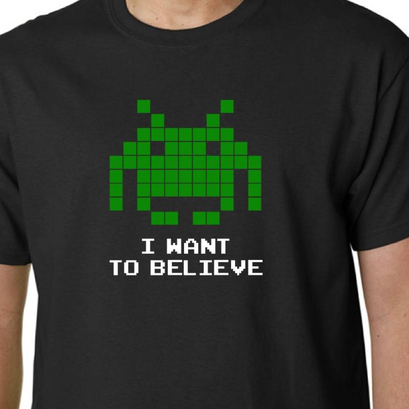 I Wanna Believe Space Invaders T-Shirt // Arcade Sega Retro Spiel Aliens Ufo Lustiger Geek Akte X von Properganda