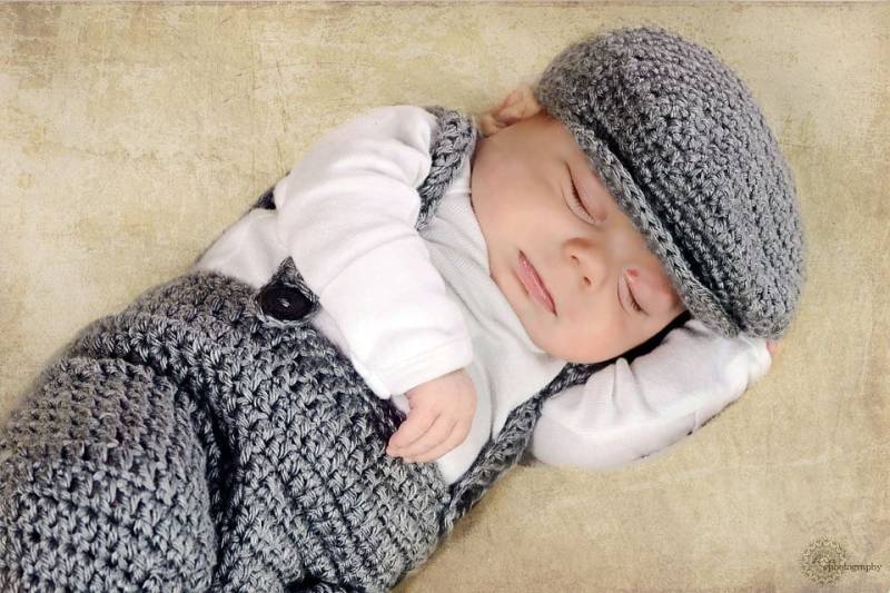 Gehäkelte Photo Prop, Hosenträger Und Golfcap Set, Schuppenmütze, Junge Baby Shower Geschenk, Foto Antik Prop von Props4Play