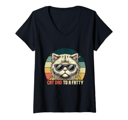Damen Cat Dad To A Fatty Retro-Vatertags-Katzenliebhaber-Elternteil T-Shirt mit V-Ausschnitt Damen Cat Dad To A Fatty Retro-Vatertags-Katzenliebhaber-Elternteil T-Shirt mit V-Ausschnitt von Proud Cat Dad Loving Father Cat Owner Men Daddy