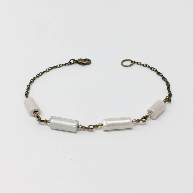 Antiker Ton Pfeifenstiel Armband Antiker Ton Pfeifenstiel Armband von ProvenanceStore