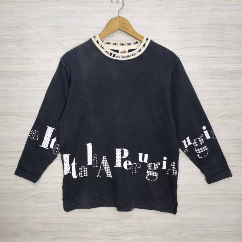 90Er Jahre Ellesse Sweatshirt Vintage Sweater Pullover Italia Perugia Schwarz Damen Größe Medium von PsVintageStore