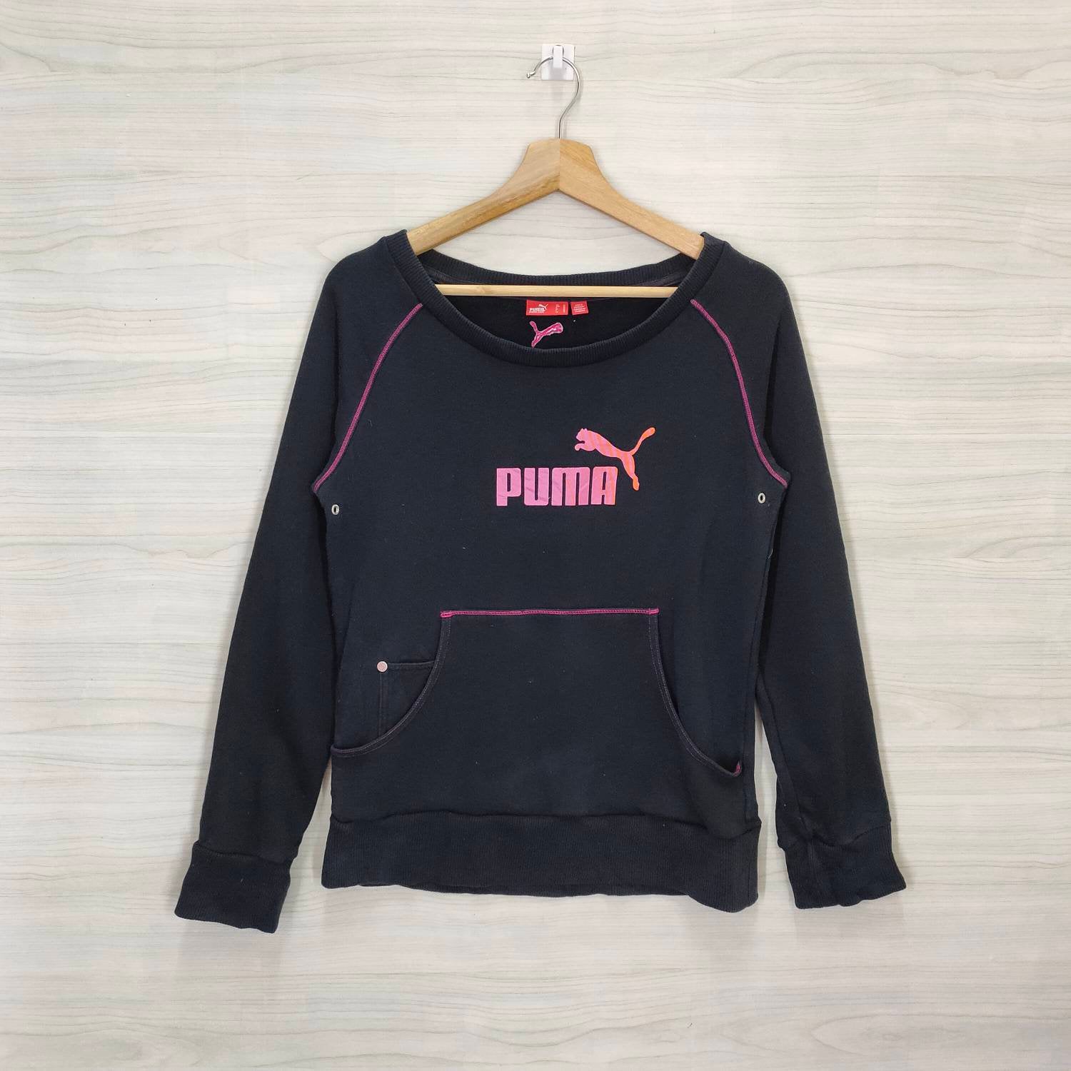 Puma Sweatshirt Small Vintage Pullover Rundhals Schwarz Damen Größe S von PsVintageStore
