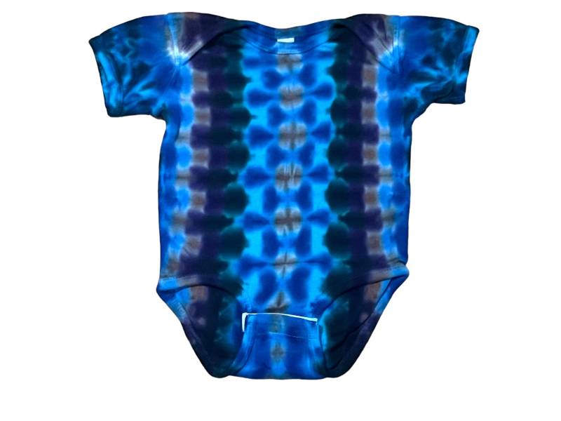 Tie Dye Baby Body Blau Dna Strampler Säugling Neugeborene 6 12 18 24 Monate Handgemacht Outfit Handgefärbt Duschgeschenk Psychedelic Art von PsychedelicCircus