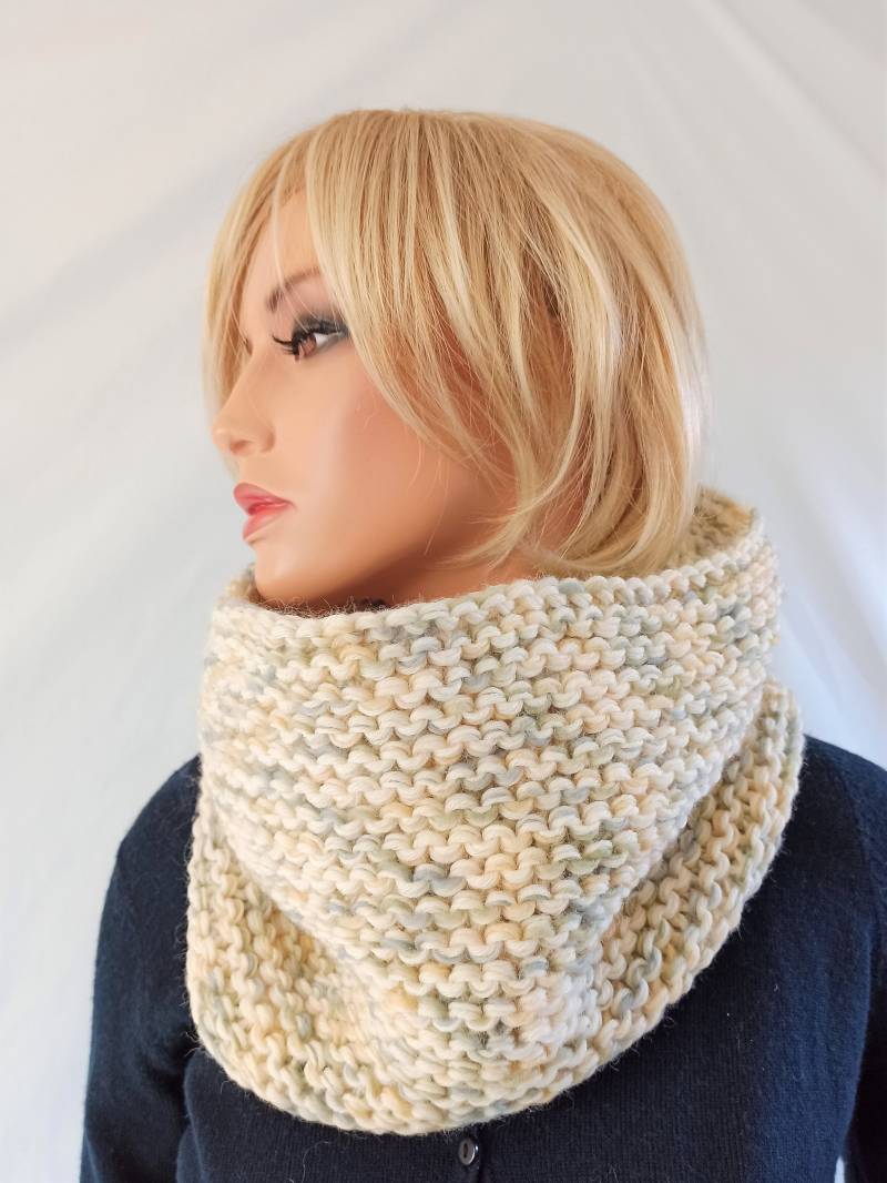 Snood-Kragen Für Männer Oder Frauen, Reine Wolle, Ecruweiß Mit Einem Hauch Von Gelb Und Grün von PtitesLainesCrea