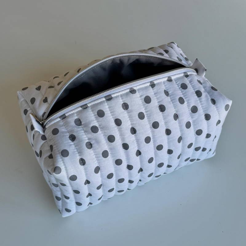 Große Kosmetiktasche Baumwolle Gepunktet - Handgemachte Make-Up Tasche, Kulturbeutel Damen, Gepolstert Mit Reißverschluss, Reise Schminktasche von PuaMaloo