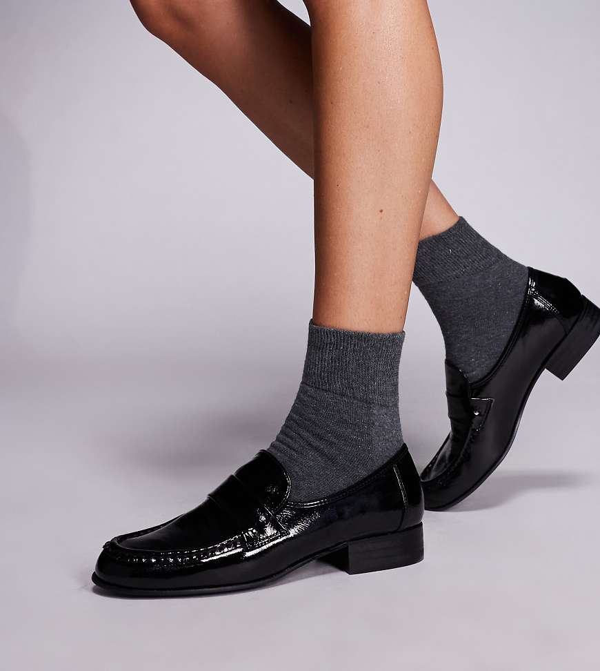 Public Desire Wide Fit - Haboo - Loafer mit Kroko-Optik in Schwarz, weite Passform von Public Desire Wide Fit